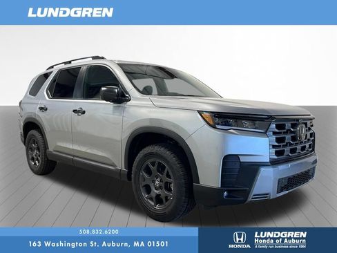 New 2026 Honda Pilot TrailSport image 1