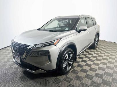 Certified 2022 Nissan Rogue Platinum w/ Head-Up Display Package