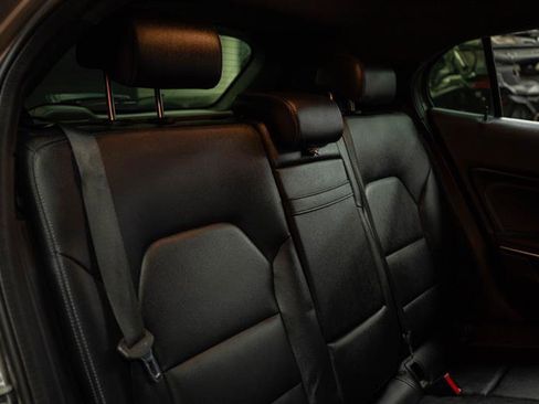 Used 2018 Mercedes-Benz GLA 250 w/ Convenience Package image 15