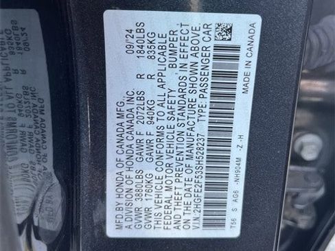 Used 2025 Honda Civic Sport image 33