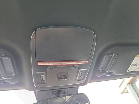 Used 2025 Toyota Camry SE FWD image 65