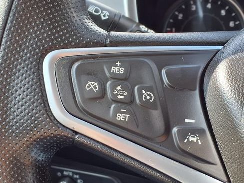 Used 2022 Chevrolet Equinox LT AWD/4WD image 13