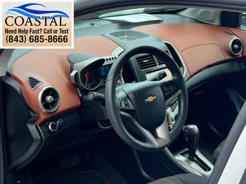 Used 2016 Chevrolet Sonic LT FWD image 6