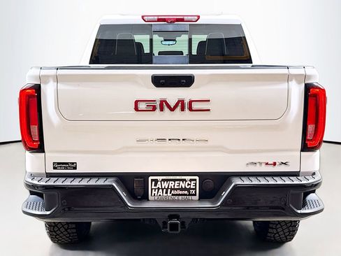 New 2026 GMC Sierra 1500 AT4X image 4