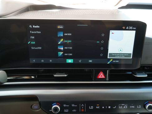 Certified 2026 Kia Carnival FWD image 22