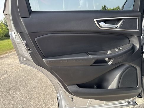 Used 2022 Ford Edge SEL w/ Convenience Package AWD/4WD image 22