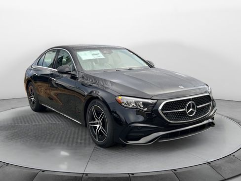New 2025 Mercedes-Benz E 350 4MATIC Sedan image 1