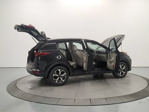 Used 2020 Kia Sportage LX FWD image 16