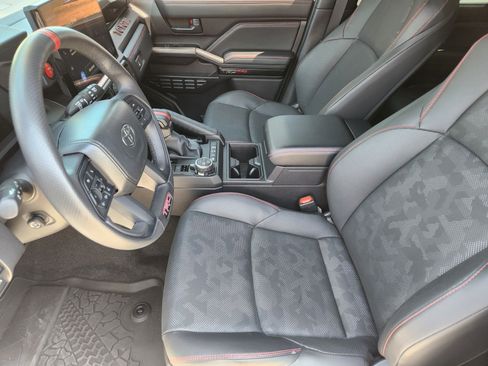 Used 2025 Toyota 4Runner TRD Pro AWD/4WD image 11