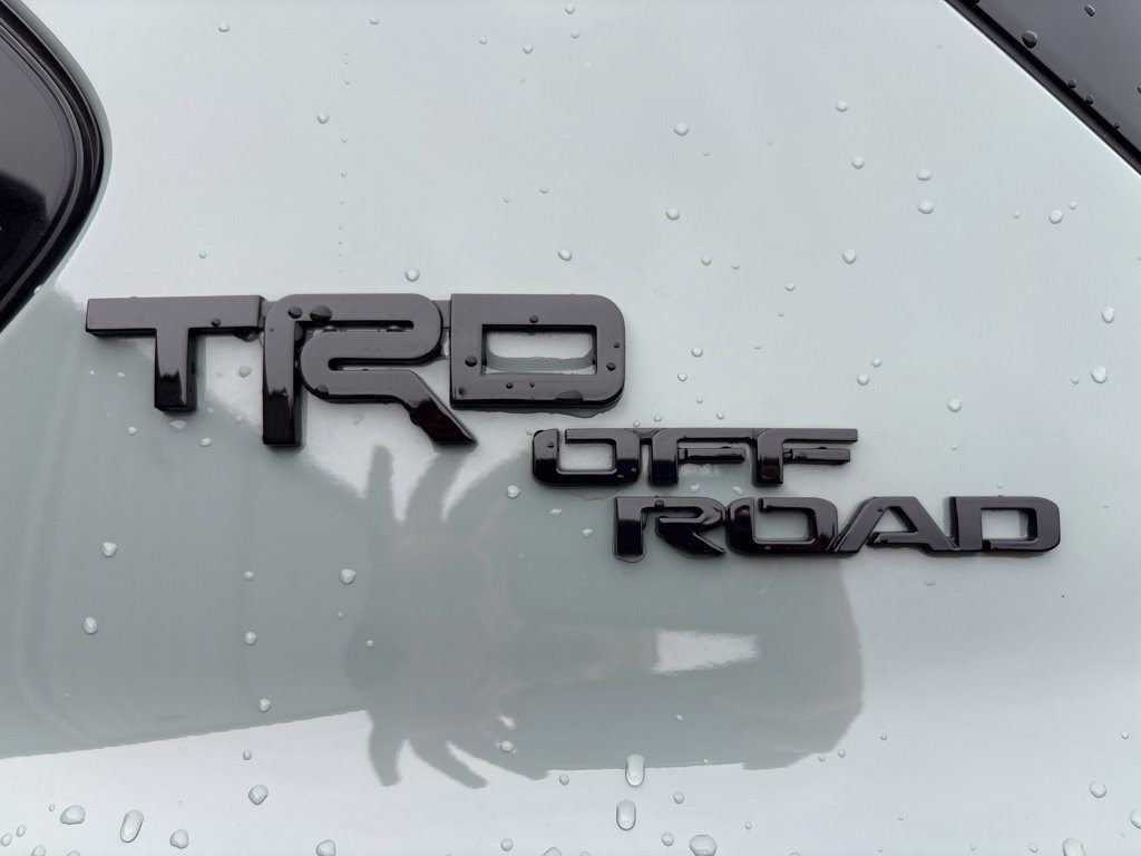 Used 2024 Toyota Sequoia Limited w/ TRD Off-Road Package AWD/4WD image 11