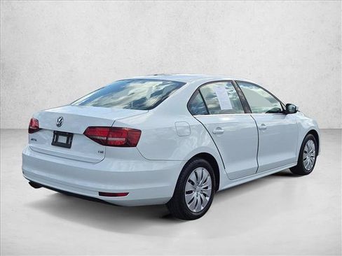Used 2024 Volkswagen Jetta Sport FWD image 5