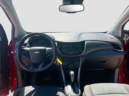 Used 2019 Chevrolet Trax LT FWD image 20