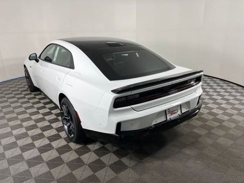 New 2026 Dodge Charger R/T image 3
