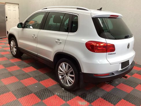 Used 2015 Volkswagen Tiguan S AWD/4WD image 4