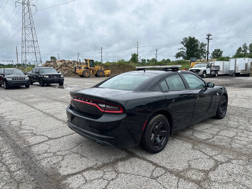 Used 2017 Dodge Charger Police w/ Fleet Park Assist Group RWD image 5