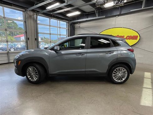 Used 2020 Hyundai Kona SEL Plus FWD image 2