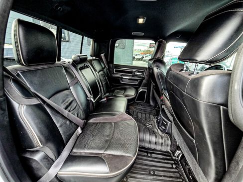 Used 2019 RAM 2500 Laramie image 15