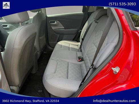 Used 2018 Kia Niro LX FWD image 15