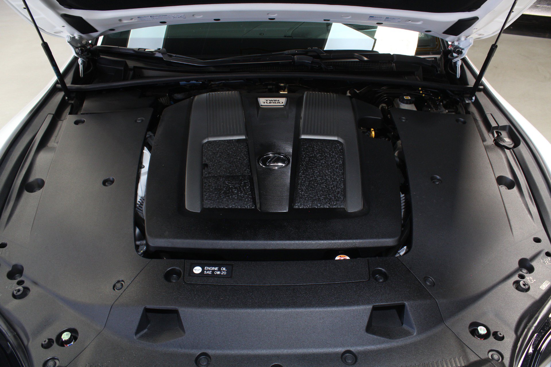 Used 2022 Lexus LS 500 w/ Interior Upgrade Package RWD image 23