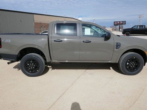New 2025 Ford Ranger XLT w/ FX4 Off-Road Package image 3