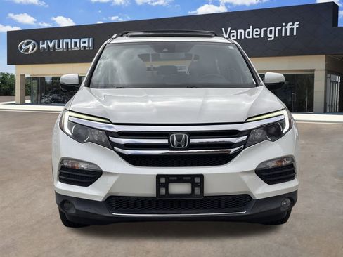 Used 2016 Honda Pilot Touring image 6