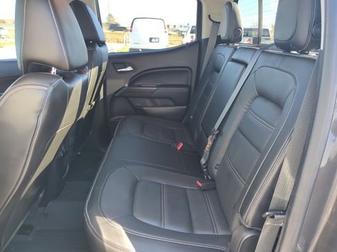 Used 2020 GMC Canyon Denali image 39