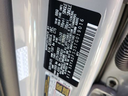 New 2026 Kia EV9 Land w/ Nightfall Edition Package AWD/4WD image 17