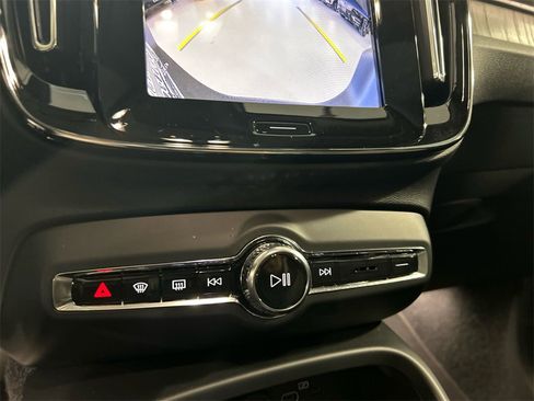 Used 2026 Volvo XC40 B5 Plus w/ Protection Package Premier image 18
