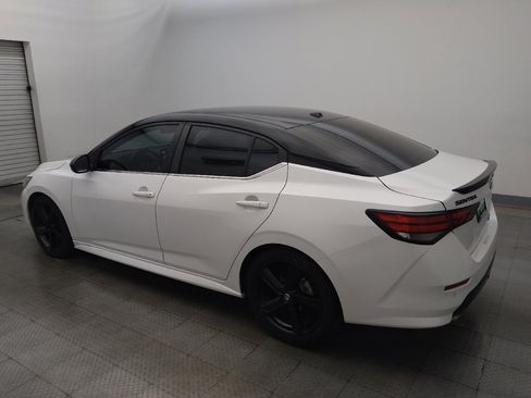 Used 2023 Nissan Sentra SR w/ Midnight Edition Package FWD image 3