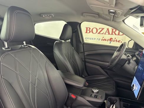 Certified 2022 Ford Mustang Mach-E Select w/ Comfort/Technology Package image 16