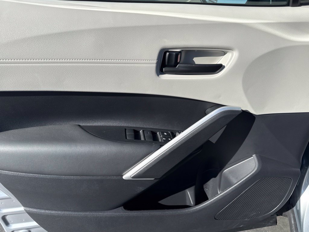 Certified 2026 Toyota Corolla Cross L FWD image 18