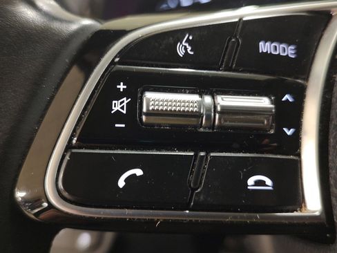 Used 2021 Kia Seltos EX image 13