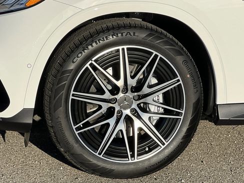 New 2026 Mercedes-Benz GLC 43 AMG 4MATIC Coupe image 11
