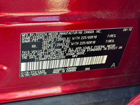 Used 2019 Toyota RAV4 Limited AWD/4WD image 34