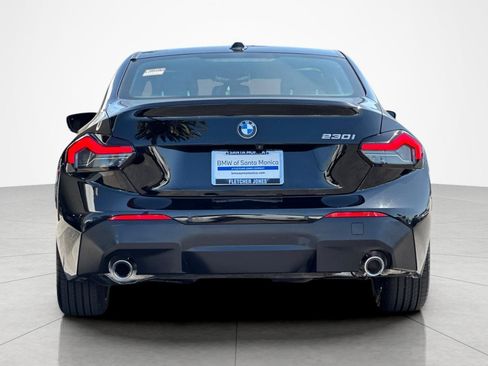 Used 2024 BMW 230i Coupe w/ Convenience Package RWD image 4