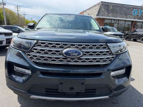 Certified 2023 Ford Explorer Limited w/ Limited Technology Package AWD/4WD image 2