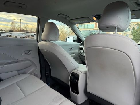 Used 2024 Hyundai Kona SEL image 23