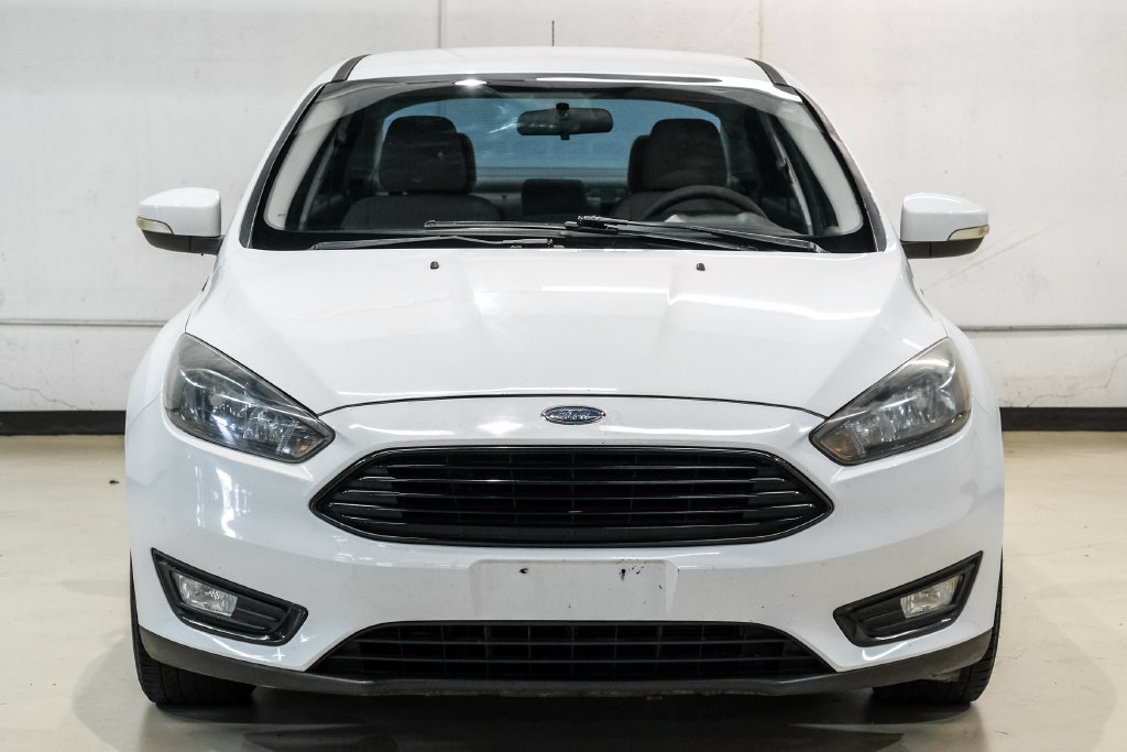 Used 2017 Ford Focus SE FWD image 5