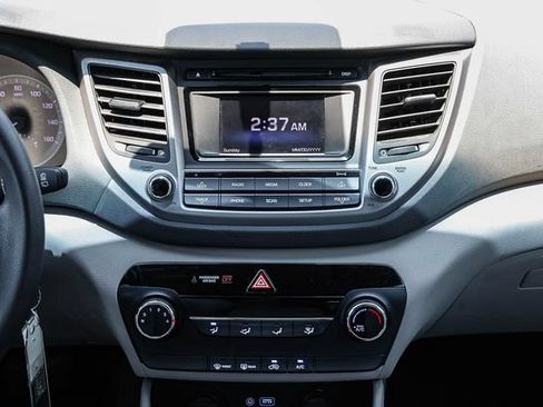Used 2017 Hyundai Tucson SE w/ Cargo Package FWD image 13