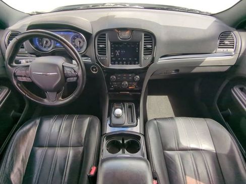 Used 2021 Chrysler 300 S image 16