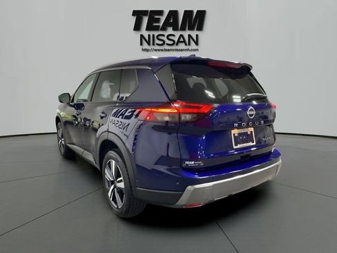 Certified 2026 Nissan Rogue SL AWD/4WD image 4