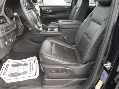 Used 2021 Chevrolet Tahoe LT w/ LT Signature Package image 9