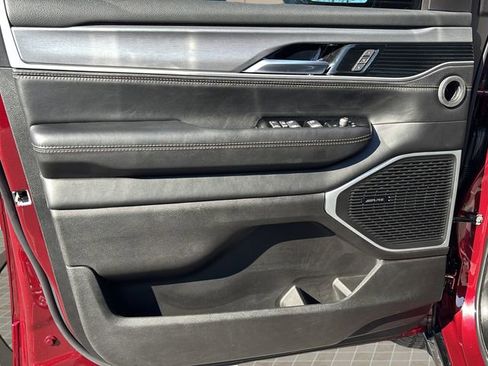 New 2026 Jeep Grand Wagoneer 4WD image 16