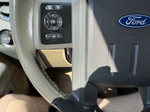 Used 2011 Ford F350 Lariat w/ Lariat Ultimate Pkg image 32