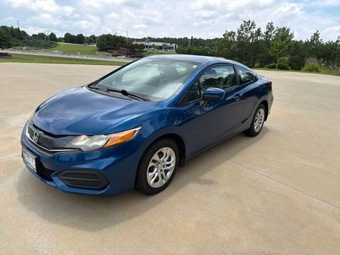 Used 2015 Honda Civic LX image 2