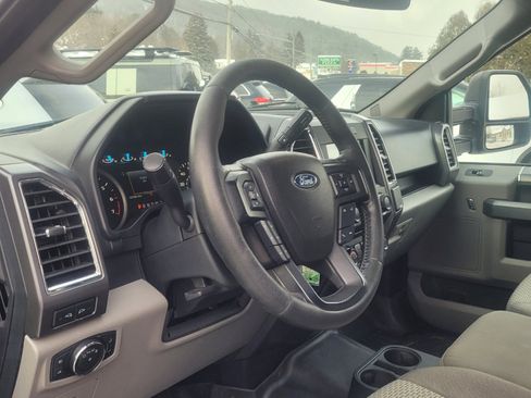 Used 2016 Ford F150 XLT w/ Equipment Group 301A Mid image 14