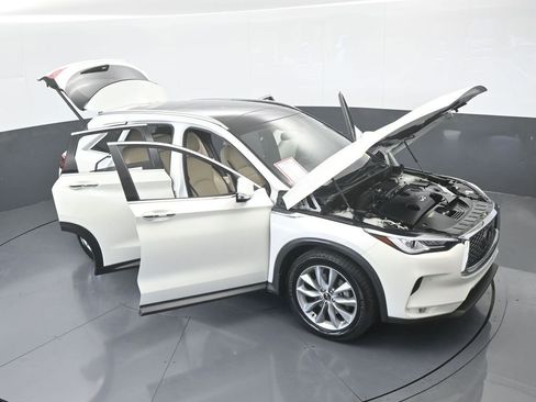 Used 2021 INFINITI QX50 Essential w/ Convenience Package image 77