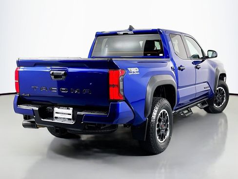 Used 2024 Toyota Tacoma TRD Off-Road image 11