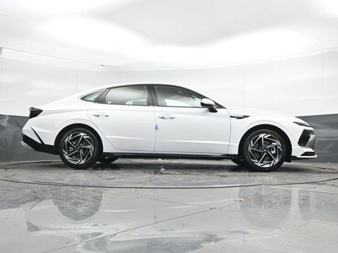 New 2026 Hyundai Sonata SEL AWD/4WD image 23