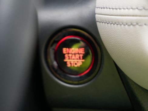 Certified 2024 Honda HR-V EX-L image 29